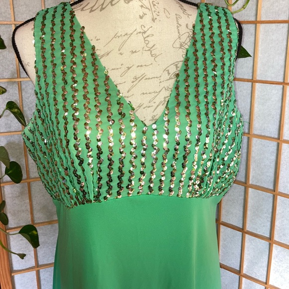 Vintage 60s Green Capelet Sequin Gown ILGWU Union Made Dress - Picture 7 of 15